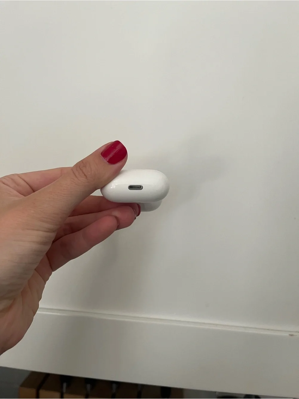 Wireless Airpod Replacement Charging Case - White